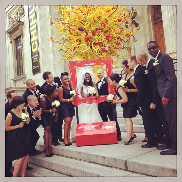 Improvised #MTLmoments include weddings!