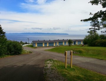 Vue de l'Auberge Fort-Prével, en Gaspésie