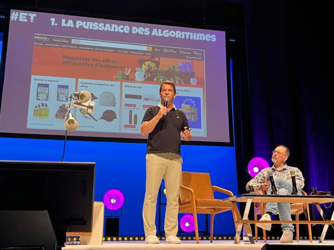 Frédéric Gonzalo présente une conférence au 20e congrès de l'Etourisme à Pau, France